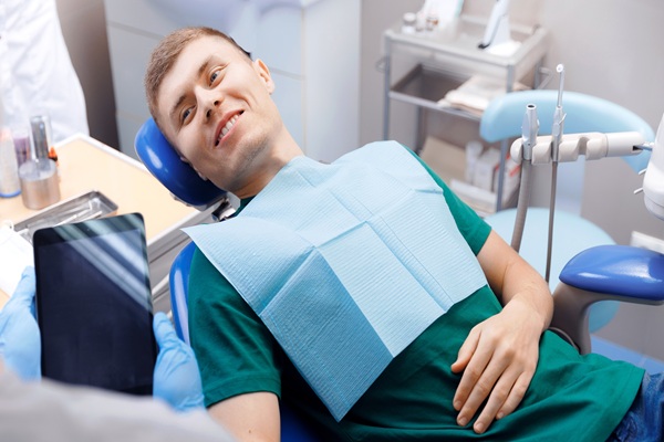 Signs You May Need An Emergency Root Canal